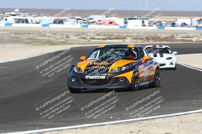 media/Jan-25-2025-CalClub SCCA (Sat) [[03c98a249e]]/Race 1/